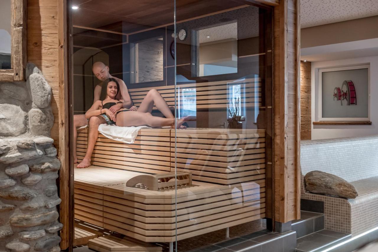 4 Sterne Superior Muehle Resort 1900 - Adults Only โอเบอร์กัวร์เกิล ภายนอก รูปภาพ